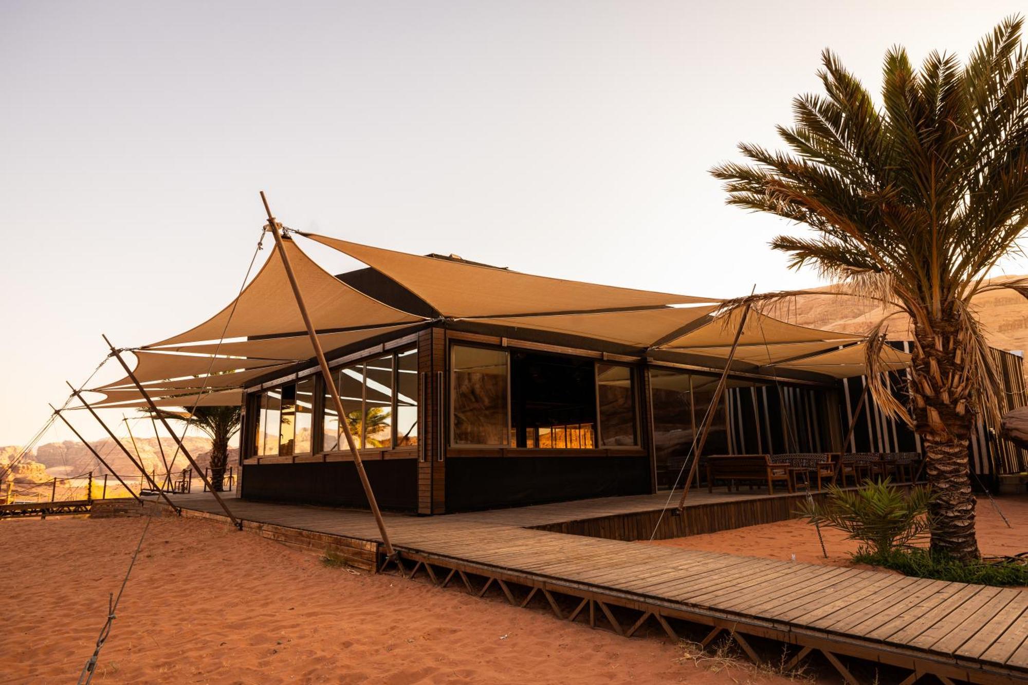 Palmera Camp Wadi Rum Exteriör bild