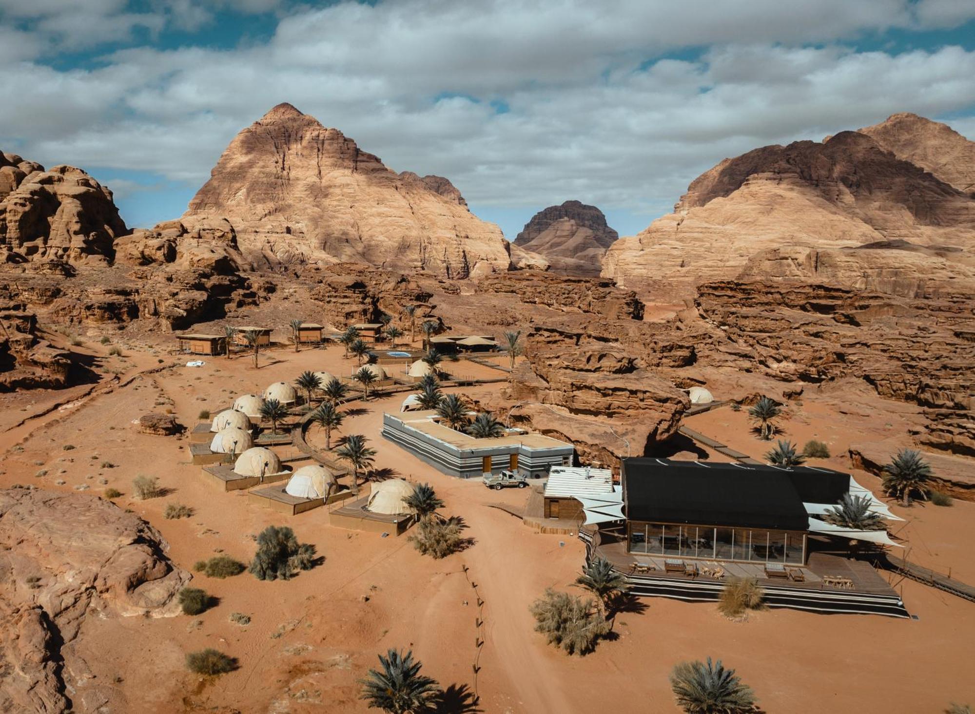 Palmera Camp Wadi Rum Exteriör bild